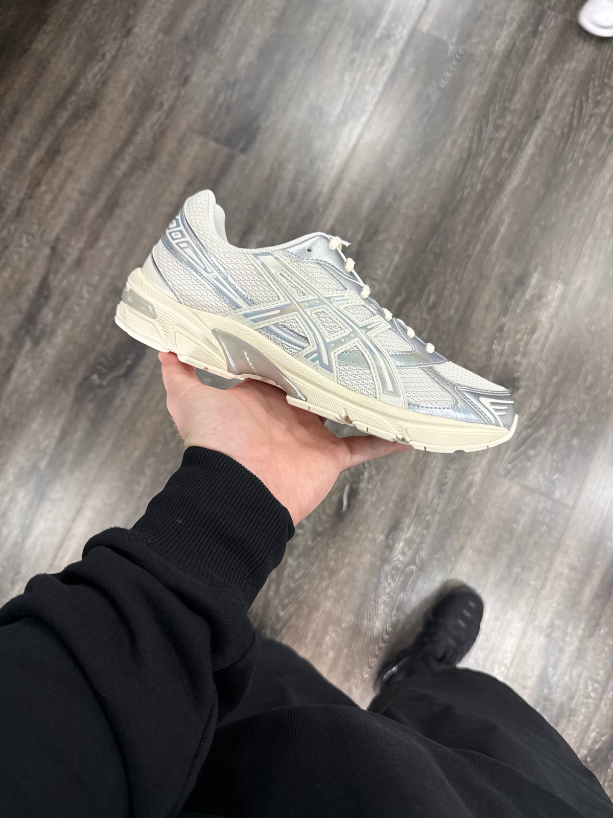 Cream/Pure Silver 1130