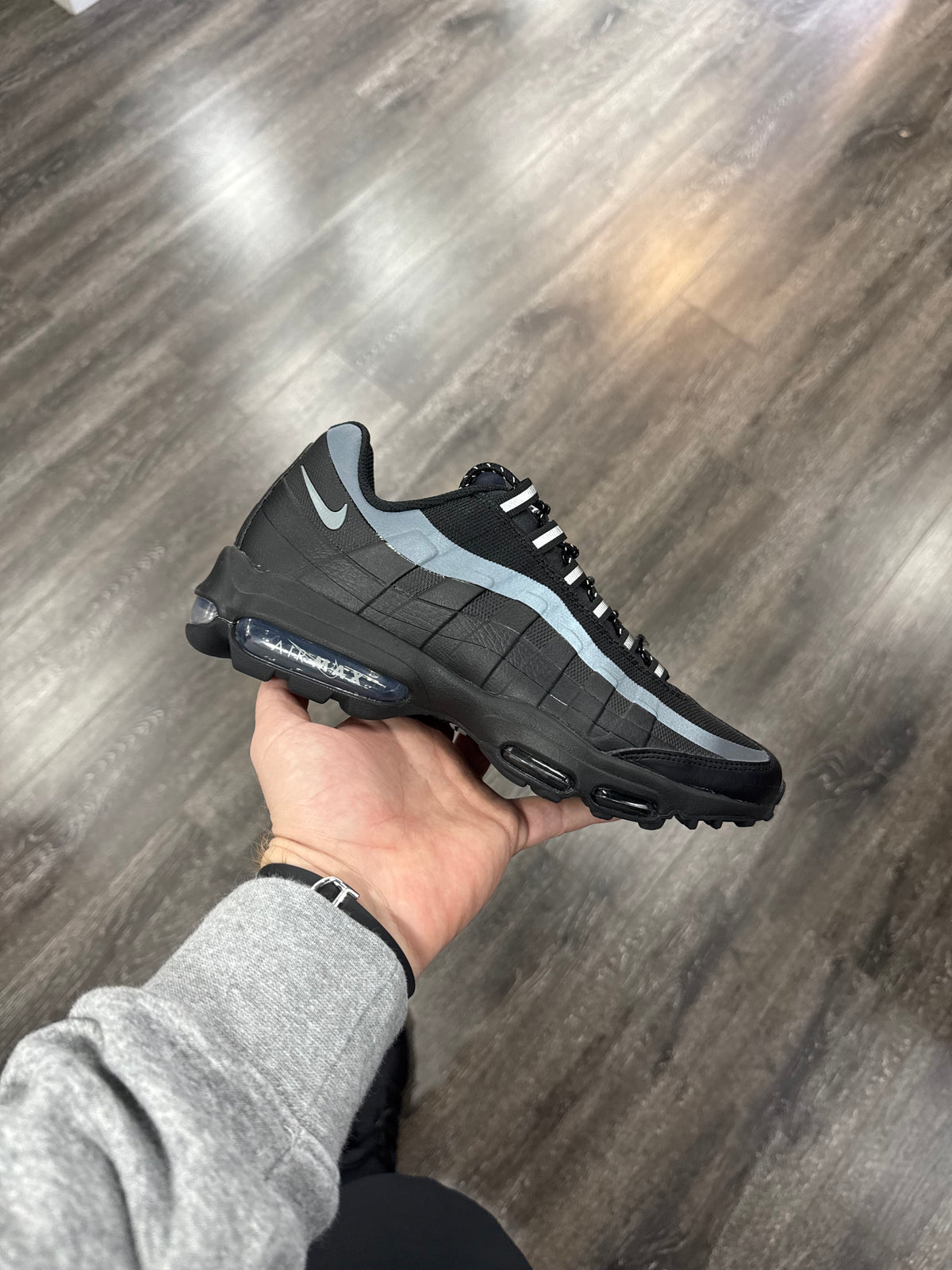 Reflective Ultras