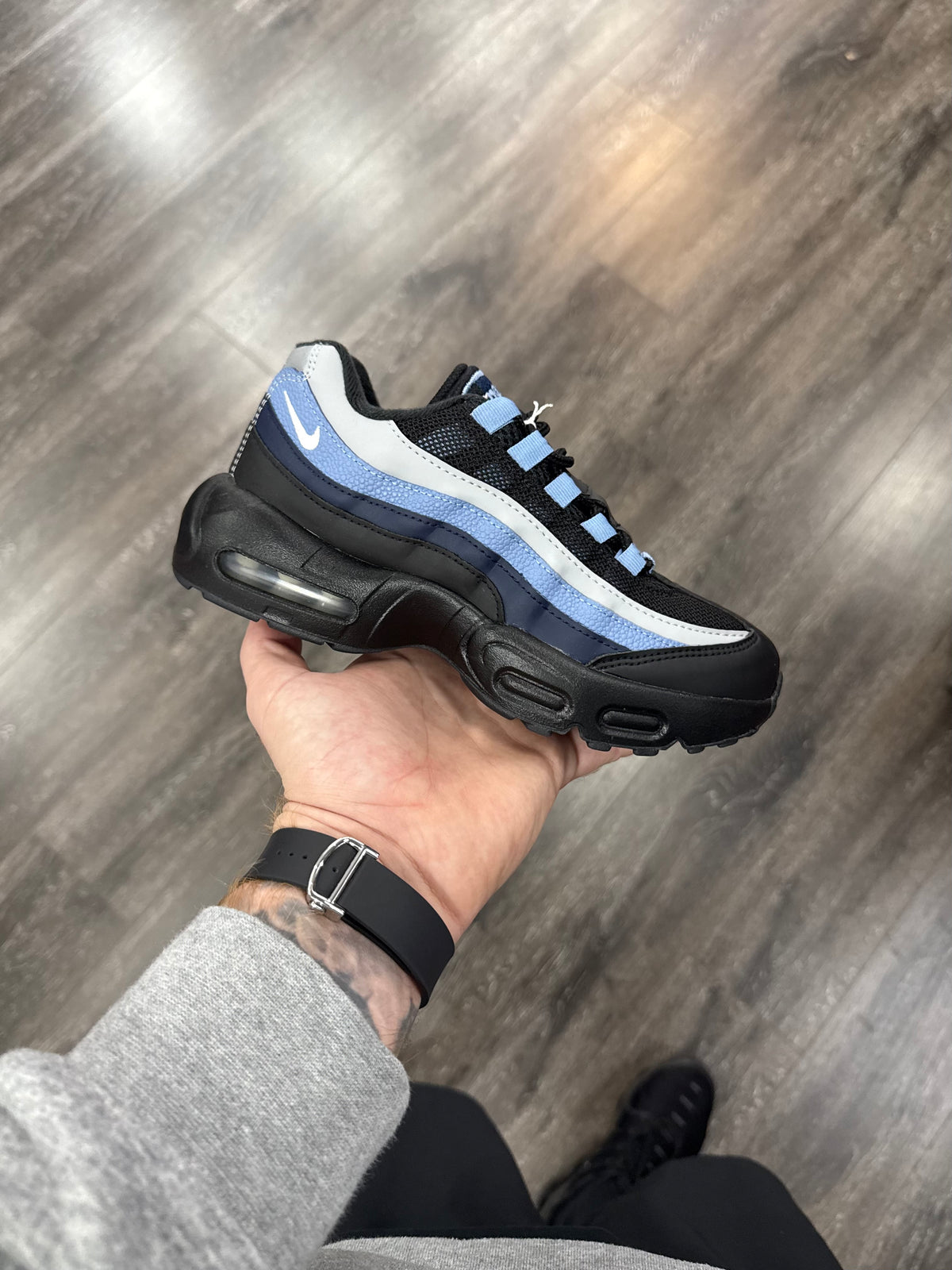 Black/ Baby Blue