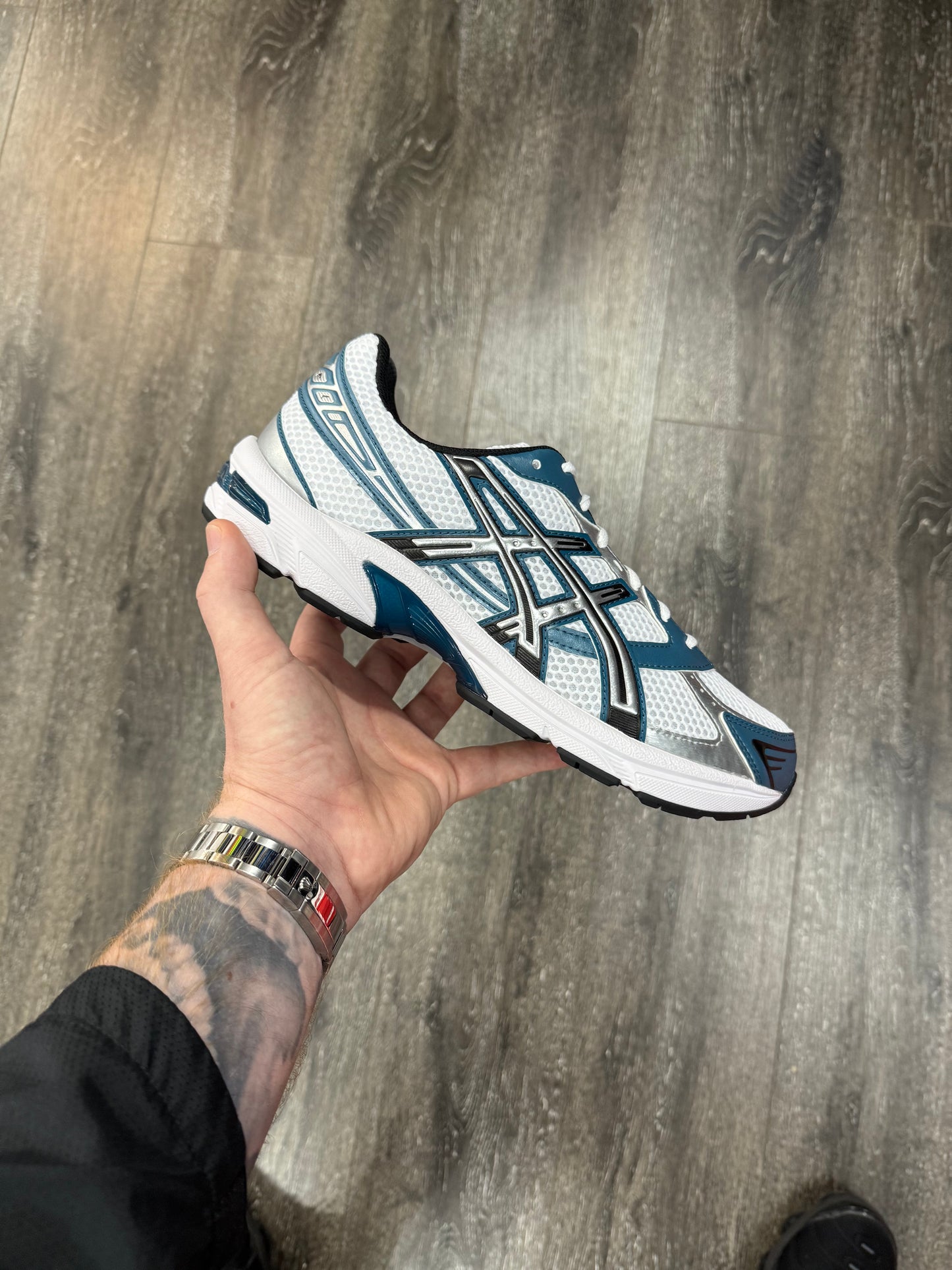 Gel-1130 White/Restful Teal