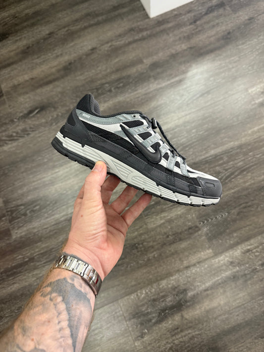 Black Smoke-Grey (Winterized)