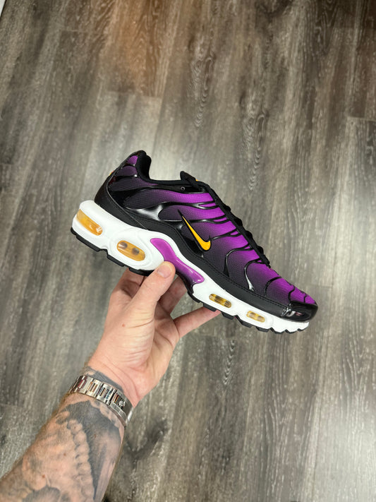 Hyper Violet