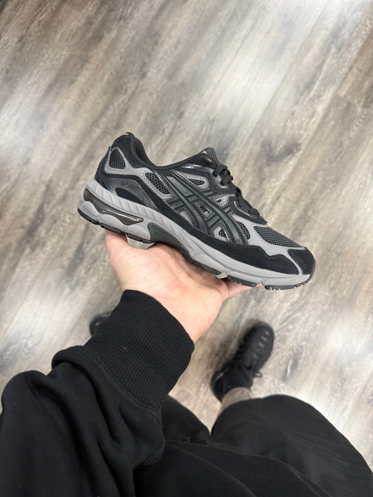 Graphite Grey NYC (GS)