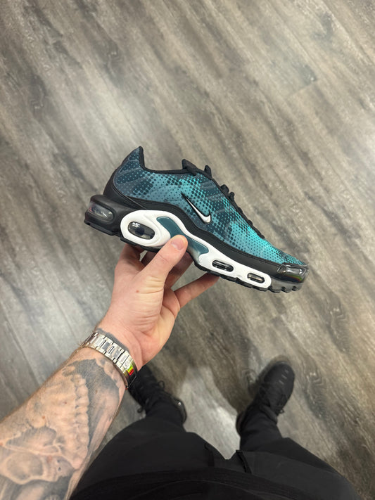 Metallic Teal