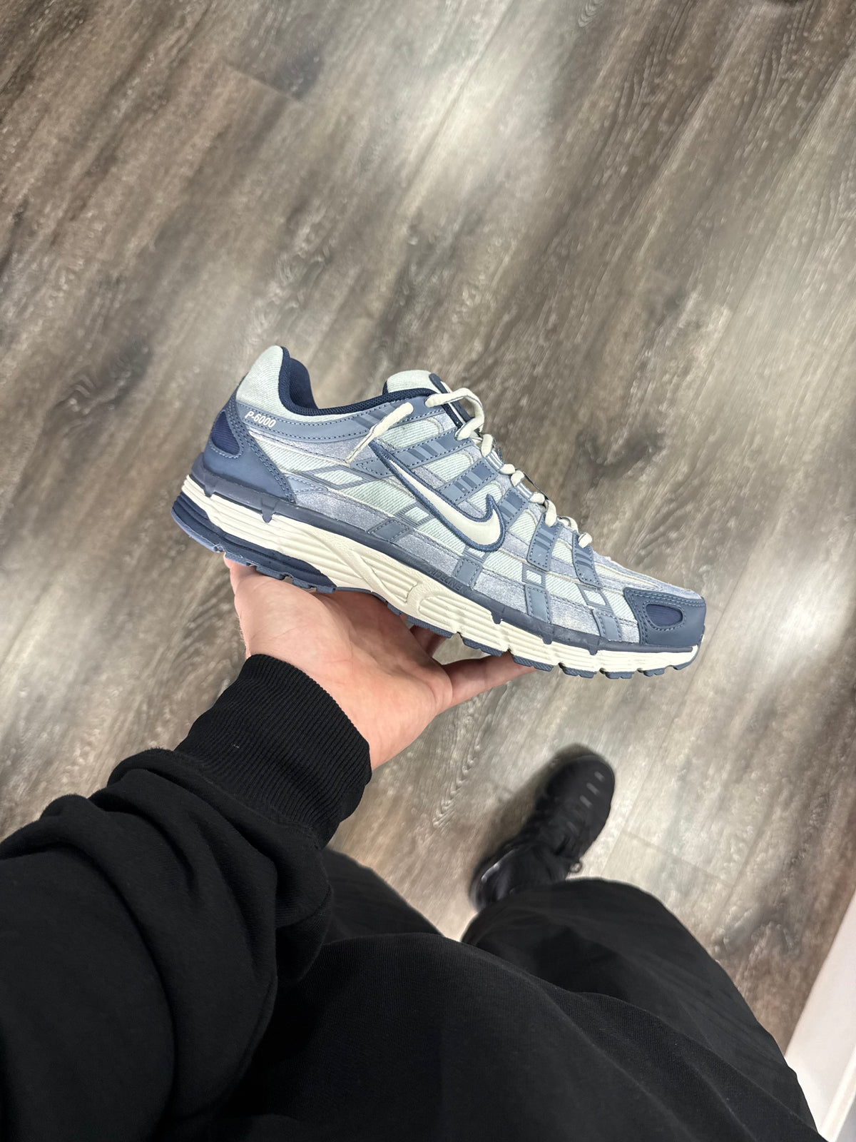 Worn Blue/Soft Pearl