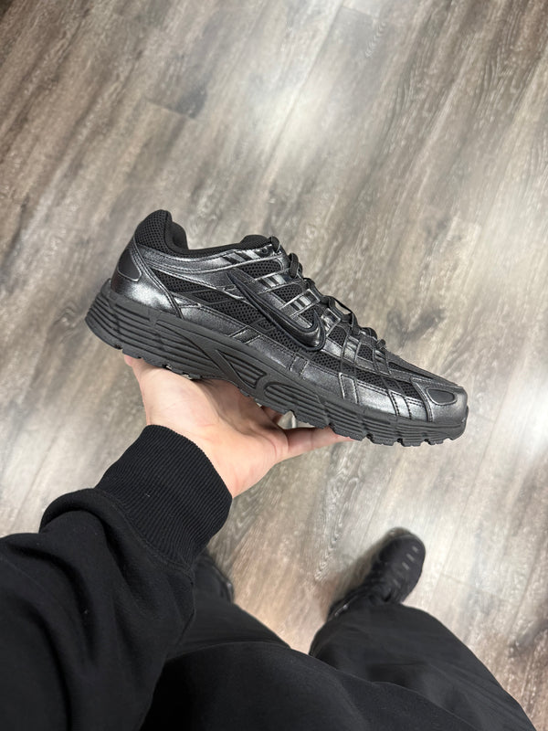 Metallic Black