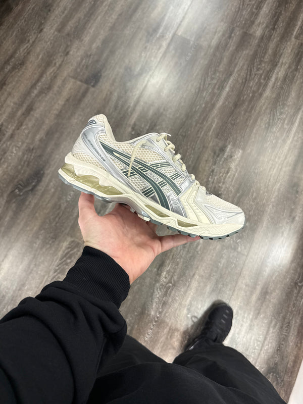 Birch/Dark Pewter (Kabias) Kayano